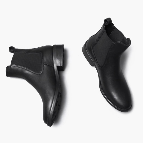 Thursday Boots -The Duchess black ankle boots - Picture 4 of 8